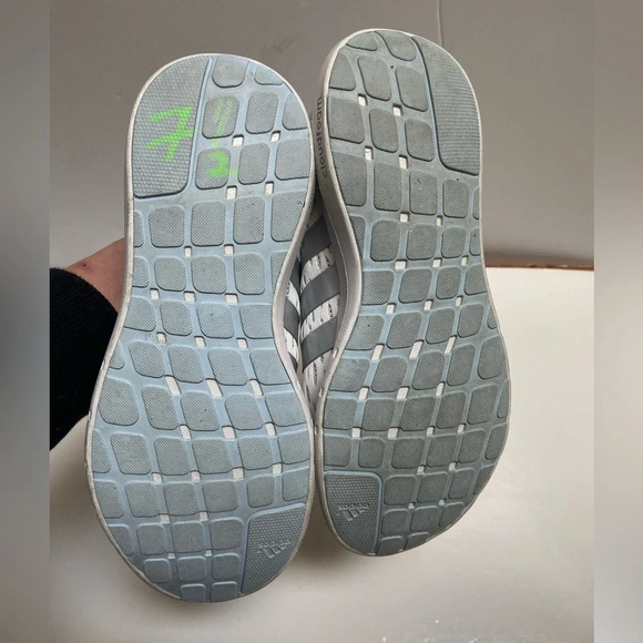 Adidas running cloud foam grey white 3  stripe shoes Sz 7.5 - Picture 10 of 10